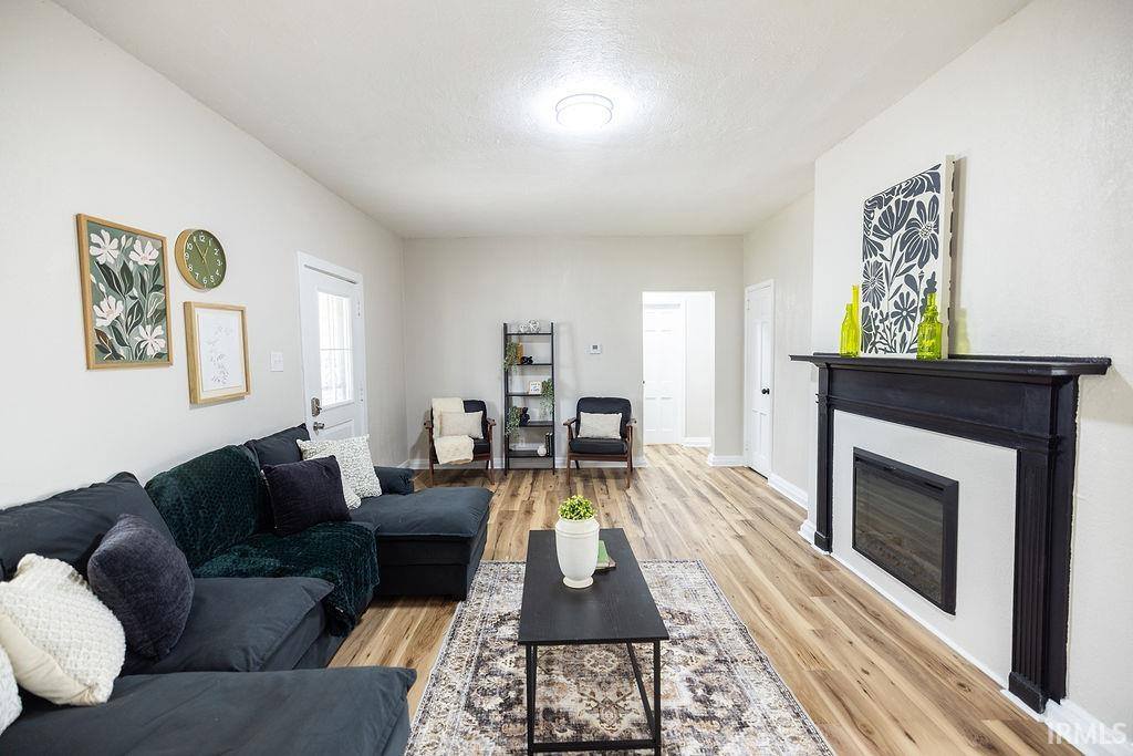 3021 Columbus Avenue, Anderson, IN 46016