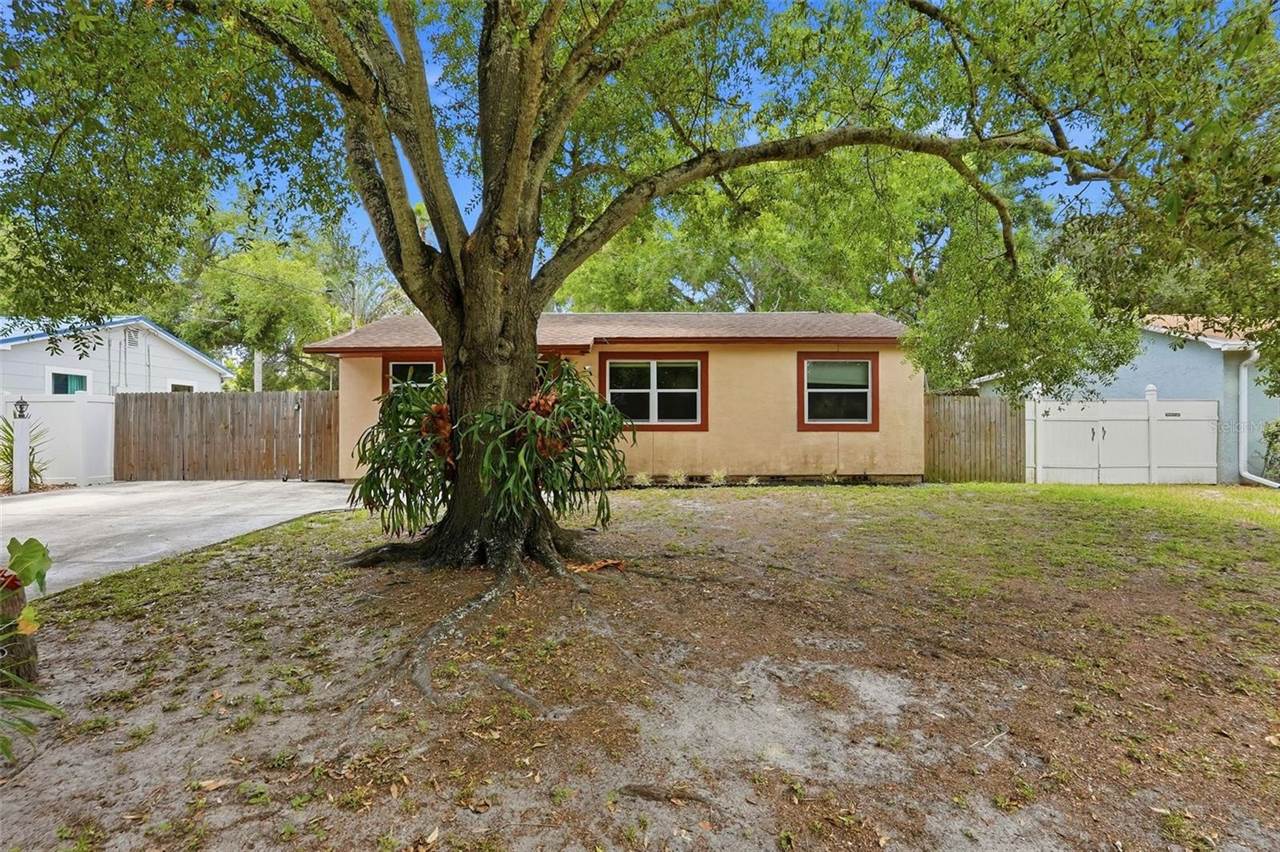5124 19TH Street North, Saint Petersburg, FL 33714