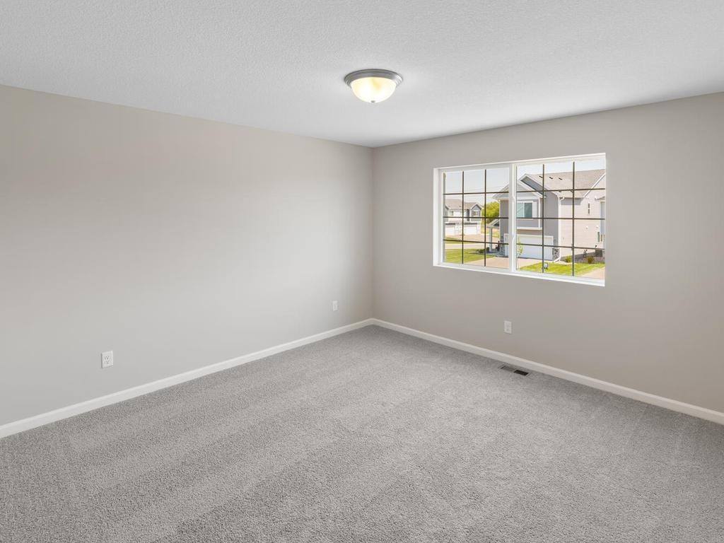 25860 Emerson Court, Wyoming, MN 55092