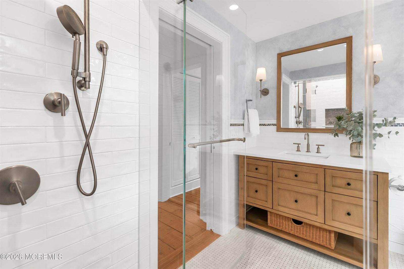 932 Navesink River Road, Rumson, NJ 07760