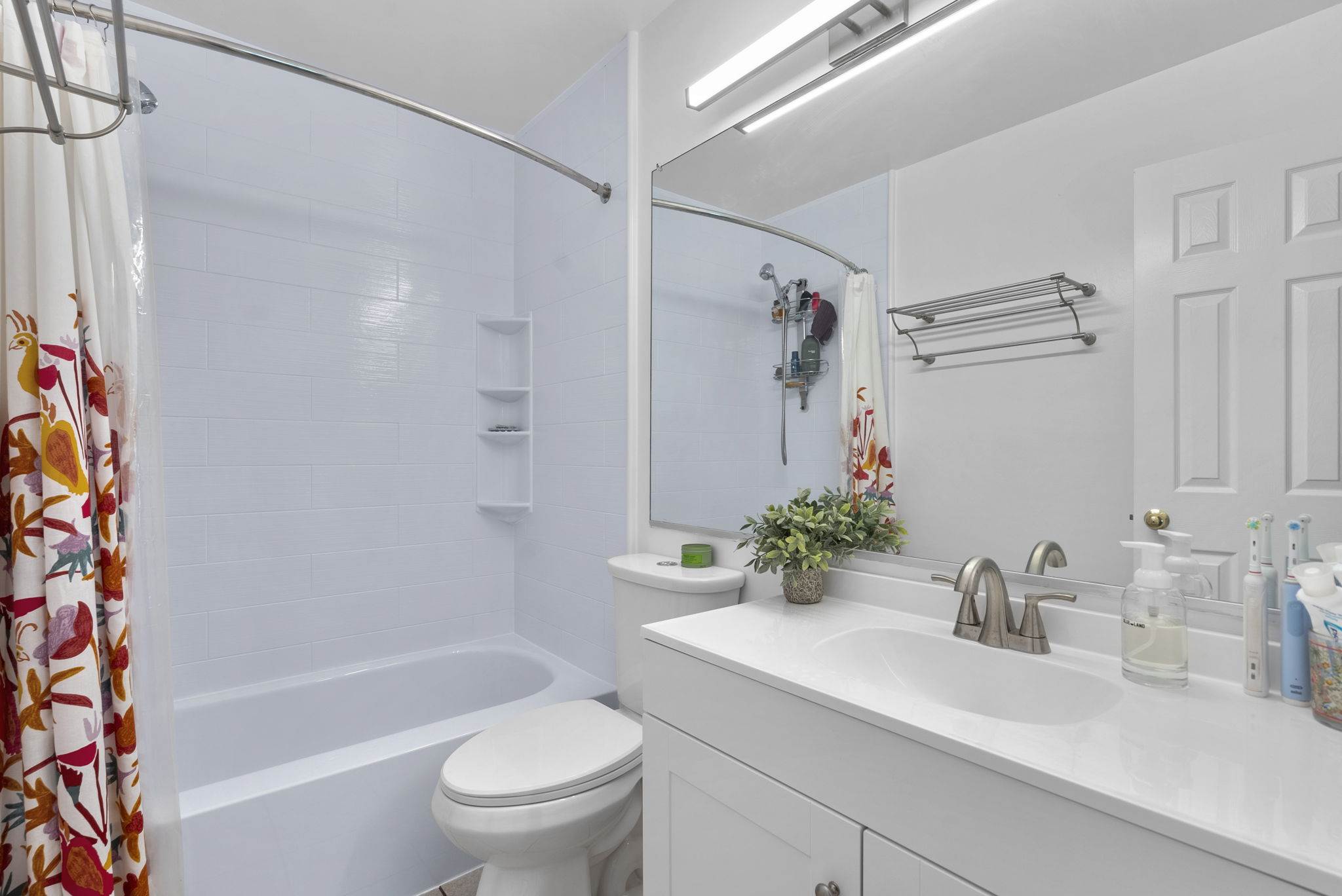 29 Bronco Ct, Germantown, MD 20874