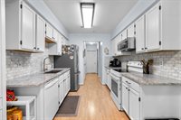 29 Bronco Ct, Germantown, MD 20874
