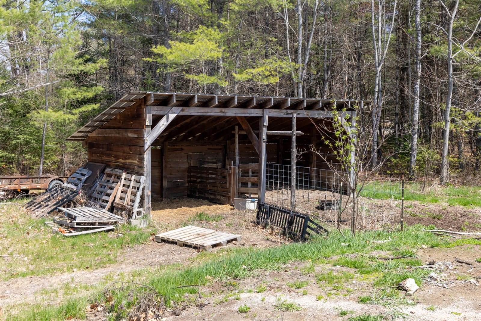 1184 Cardville Road, Greenbush, ME 04418