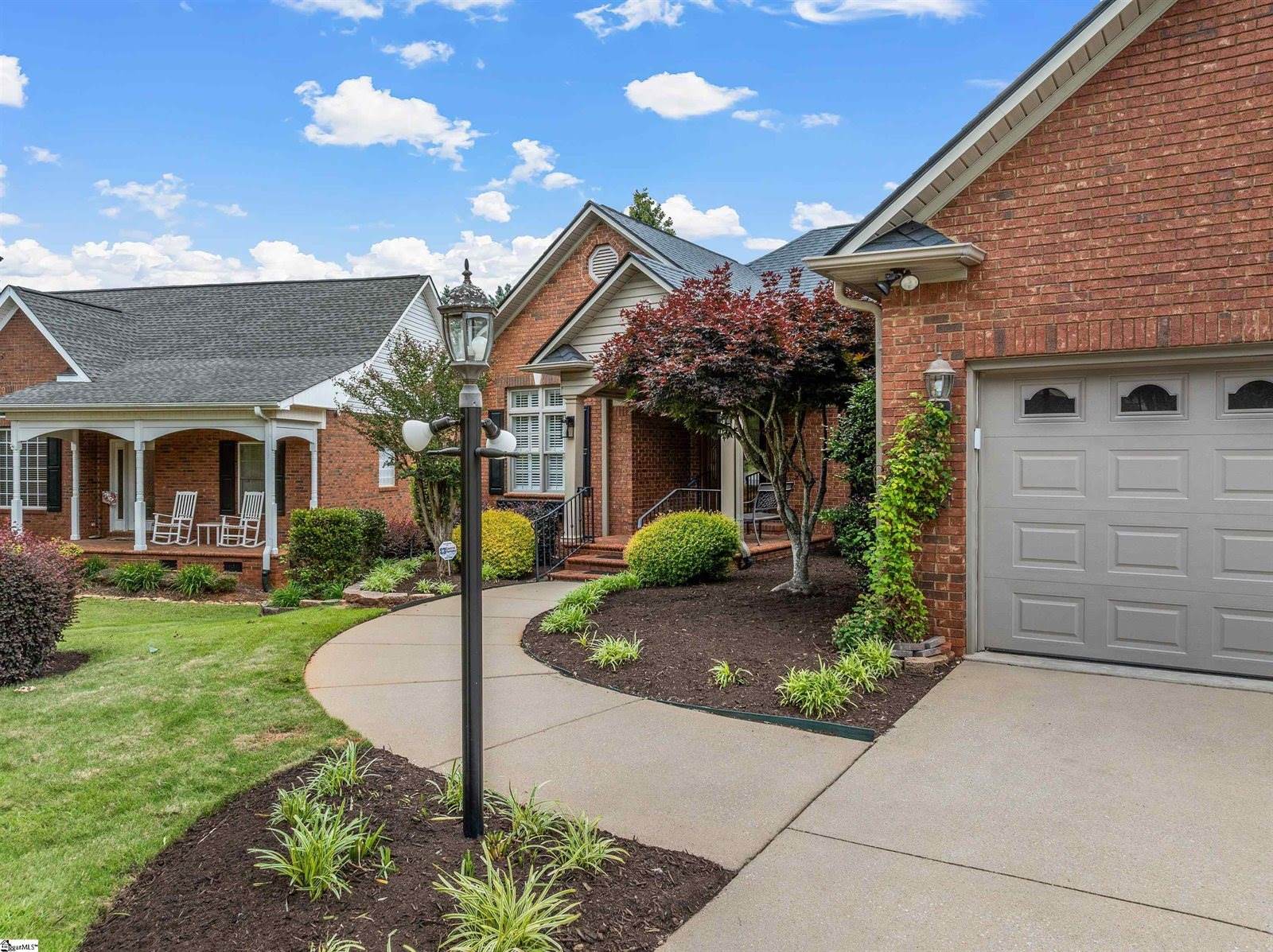 130 Roberts Meadow, Spartanburg, SC 29307