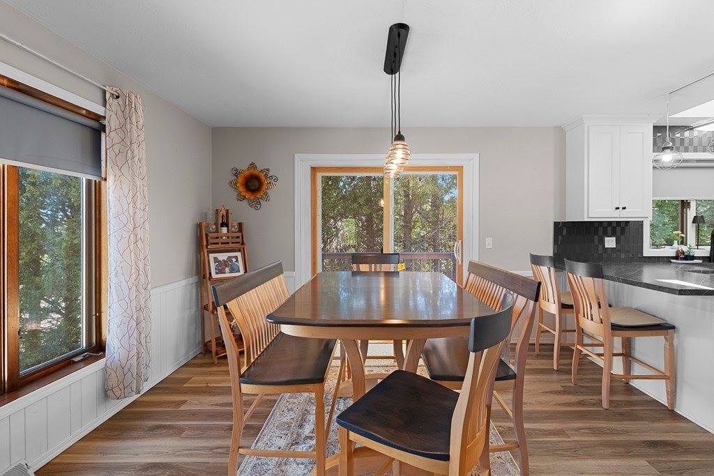 641 E Walnut Pl, Sturgeon Bay, WI 54235