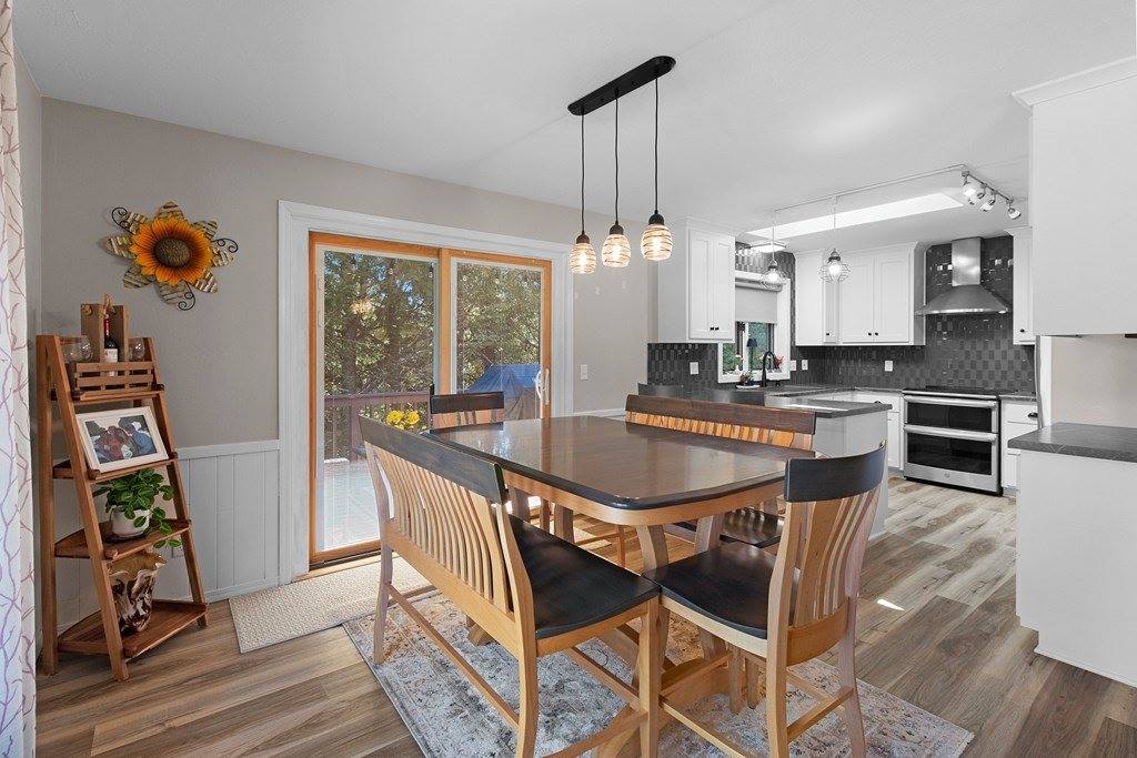 641 E Walnut Pl, Sturgeon Bay, WI 54235