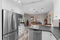 641 E Walnut Pl, Sturgeon Bay, WI 54235