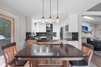 641 E Walnut Pl, Sturgeon Bay, WI 54235