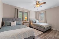 641 E Walnut Pl, Sturgeon Bay, WI 54235