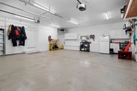 641 E Walnut Pl, Sturgeon Bay, WI 54235
