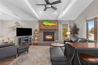 641 E Walnut Pl, Sturgeon Bay, WI 54235
