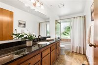 7204 44th Avenue NE, Olympia, WA 98516