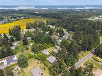7204 44th Avenue NE, Olympia, WA 98516
