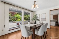 7204 44th Avenue NE, Olympia, WA 98516