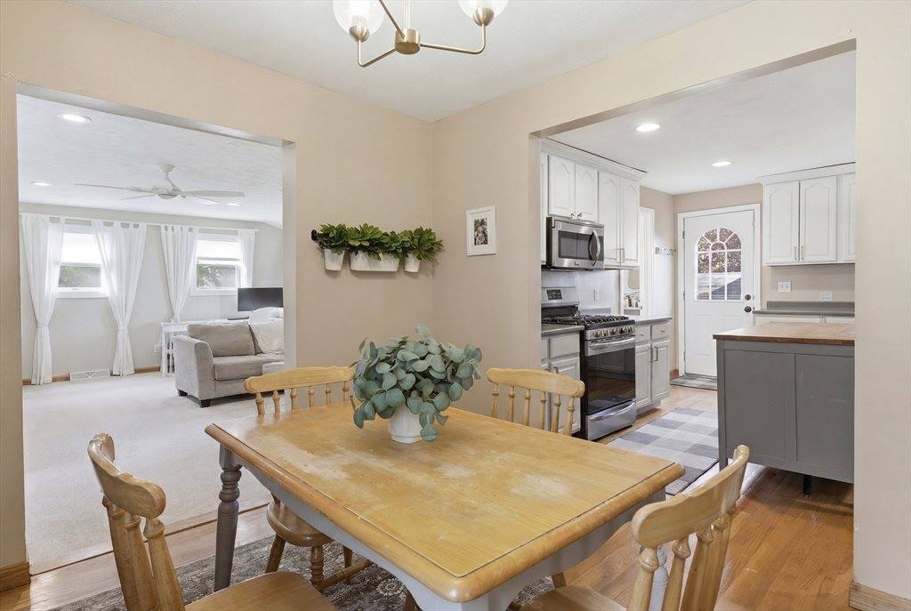 30 Manatee Rd, Weymouth, MA 02189