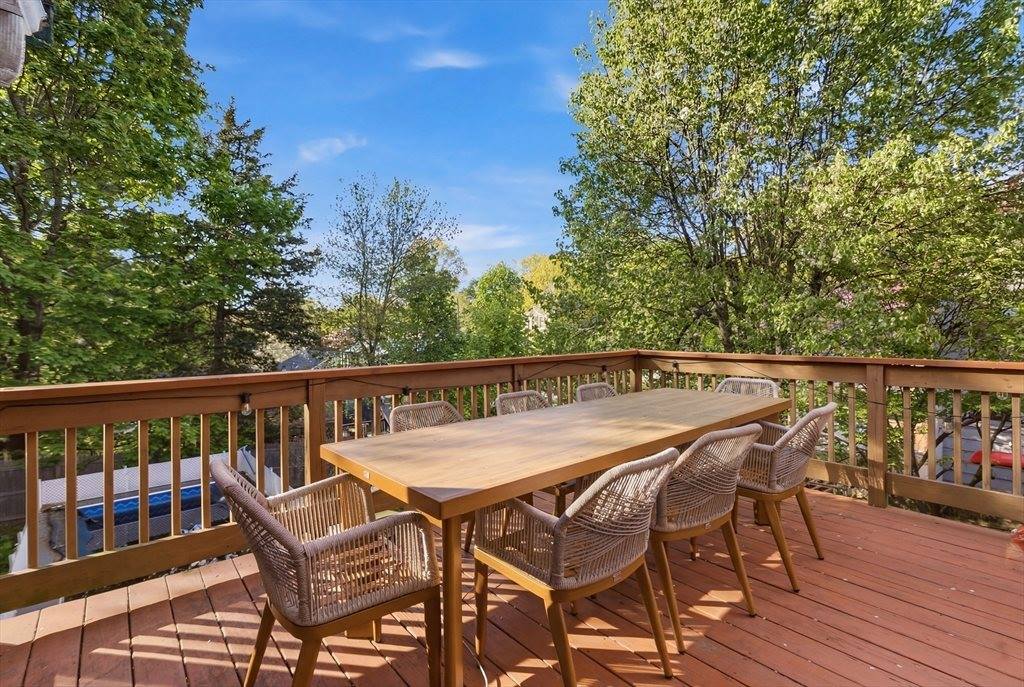 30 Manatee Rd, Weymouth, MA 02189