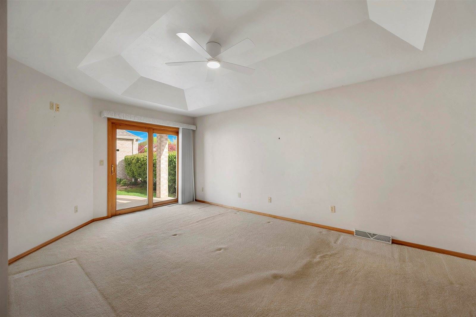 518 North Langlade Court, Green Bay, WI 54301
