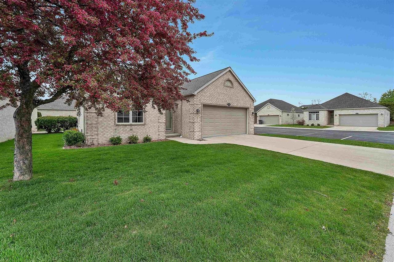 518 North Langlade Court, Green Bay, WI 54301