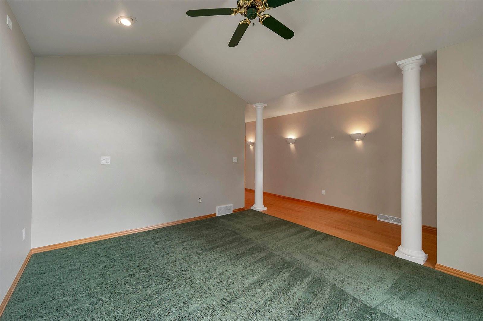 518 North Langlade Court, Green Bay, WI 54301