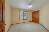 518 North Langlade Court, Green Bay, WI 54301