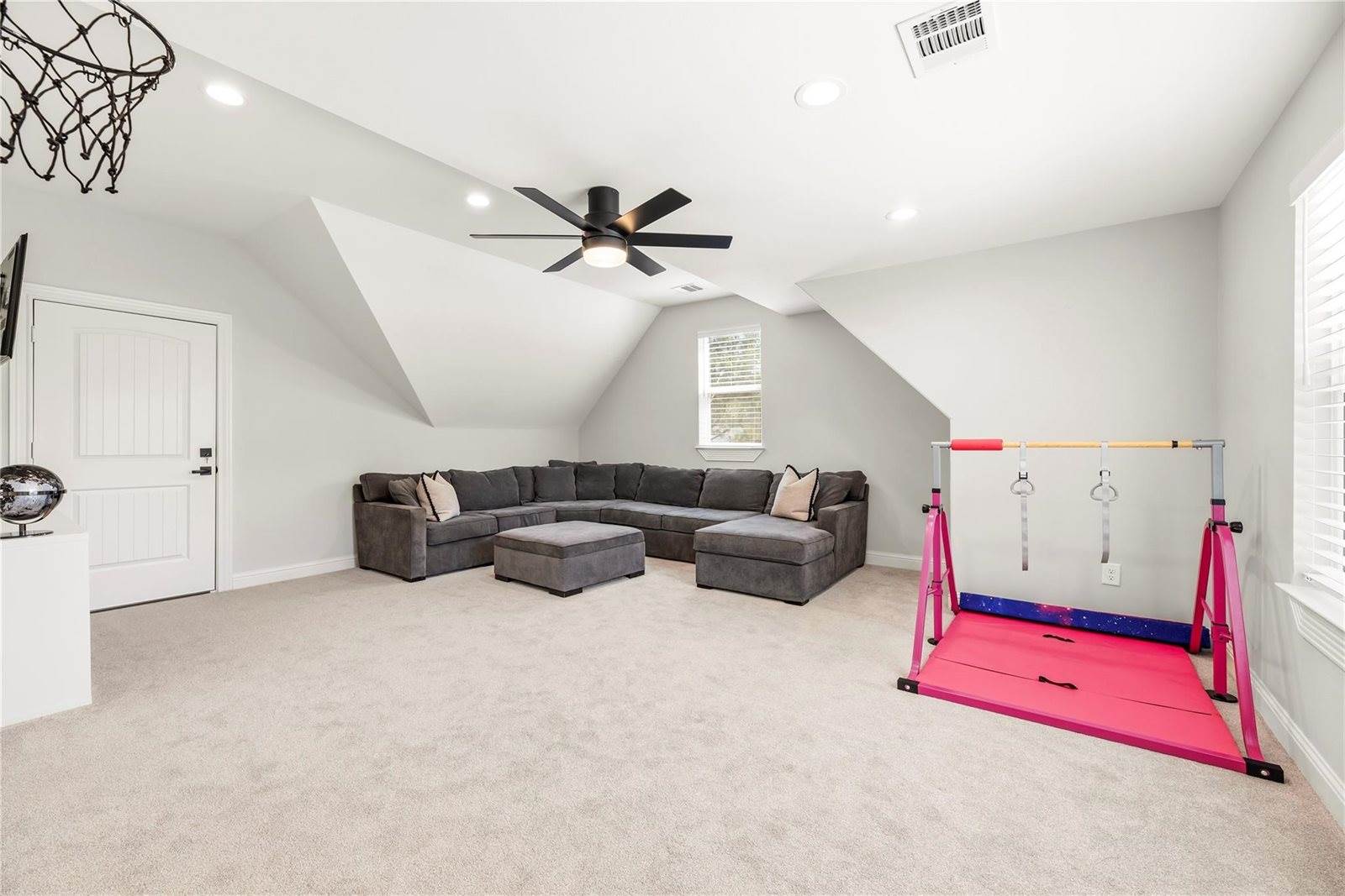 29777 Equestrian Drive, Waller, TX 77484