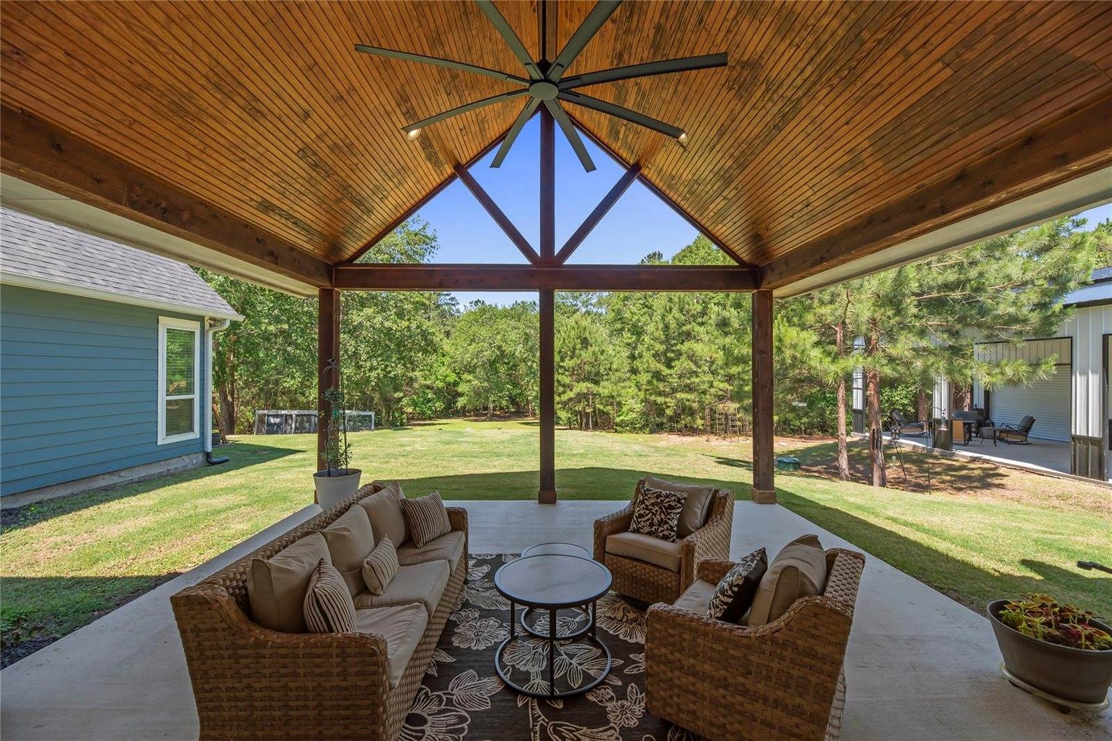 29777 Equestrian Drive, Waller, TX 77484
