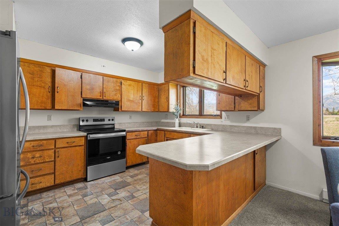 6600 Springhill Road, Belgrade, MT 59714