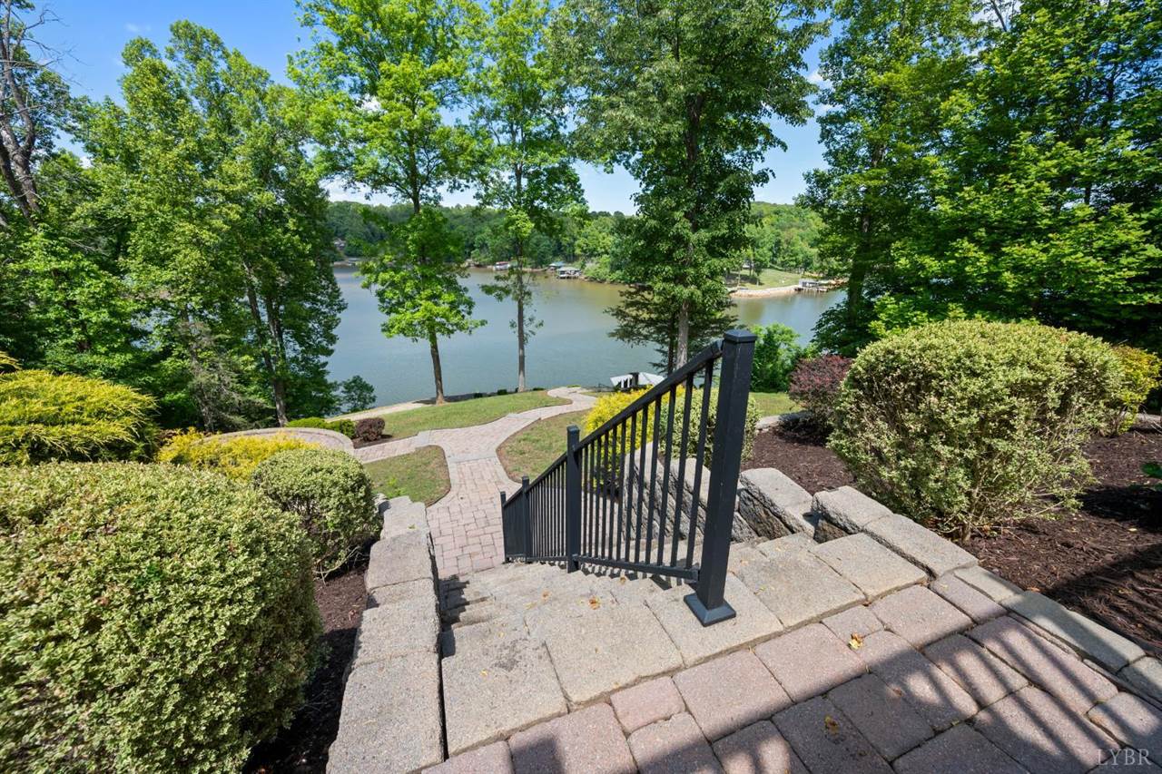 630 Forest Shores Road, Wirtz, VA 24184