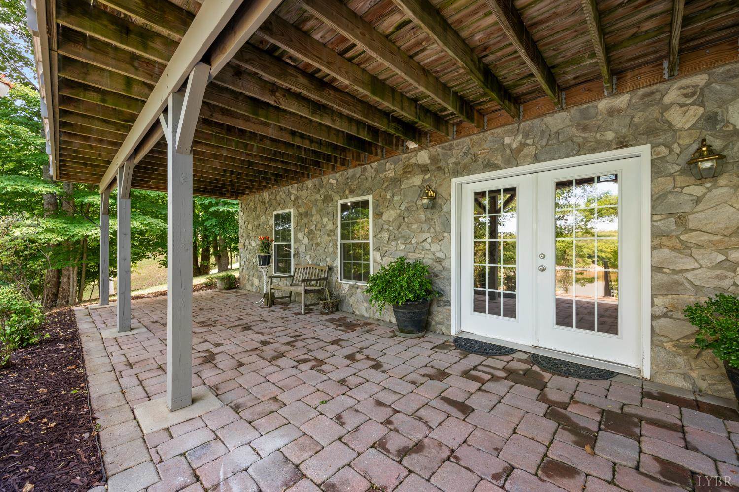 630 Forest Shores Road, Wirtz, VA 24184
