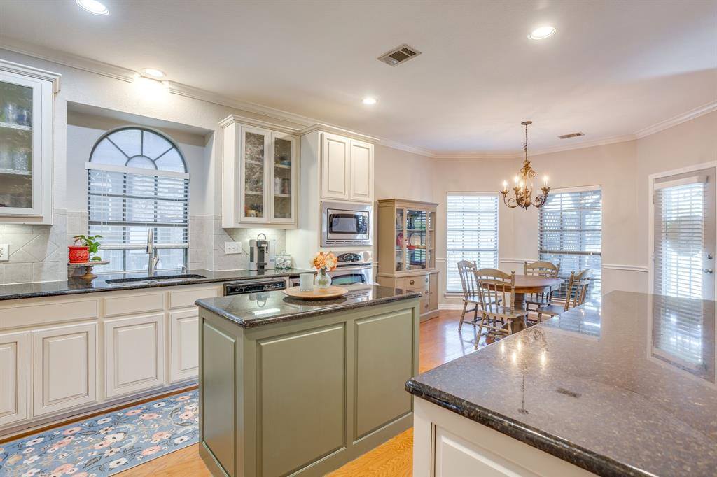 12105 Fairway Meadows Drive, Fort Worth, TX 76179