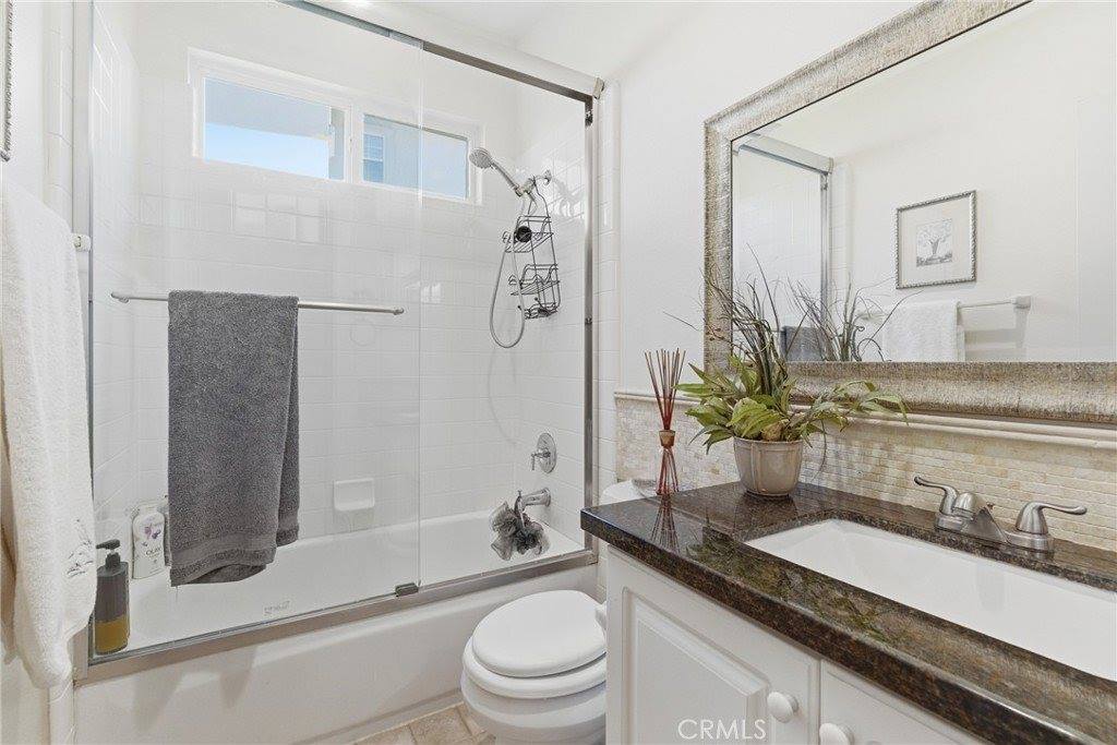 27213 Blueridge, Valencia, CA 91354