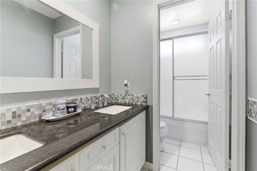 27213 Blueridge, Valencia, CA 91354