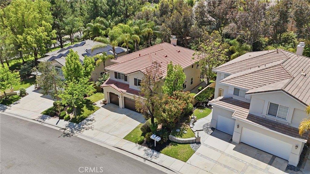 27213 Blueridge, Valencia, CA 91354