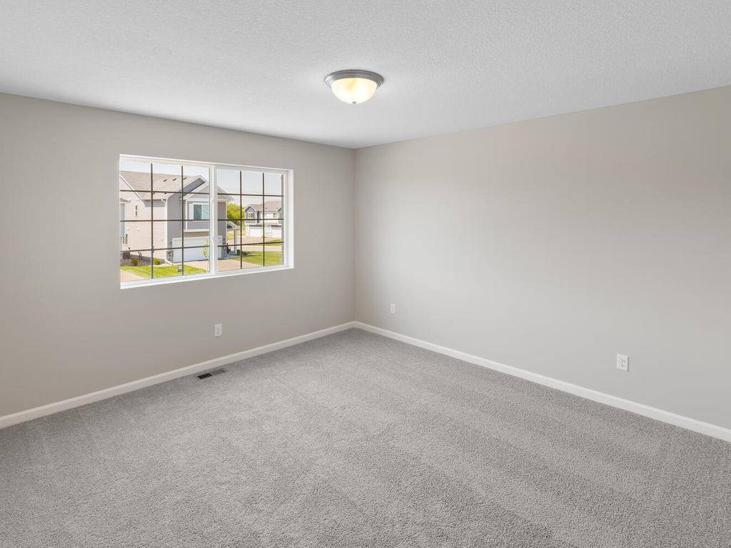 25868 Emerson Court, Wyoming, MN 55092