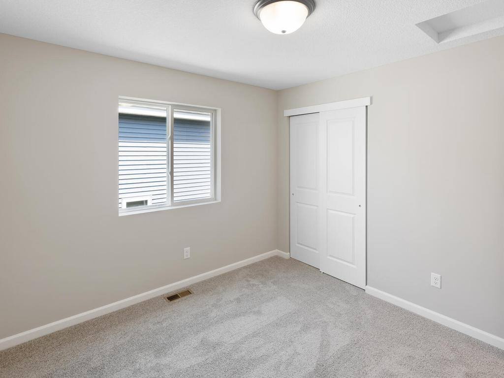 25868 Emerson Court, Wyoming, MN 55092