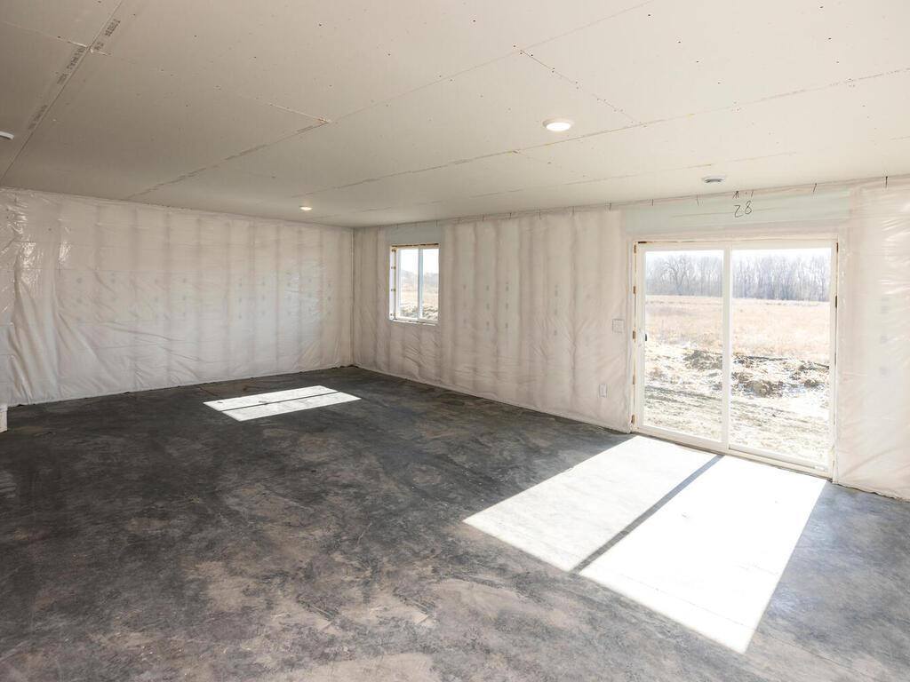 25868 Emerson Court, Wyoming, MN 55092