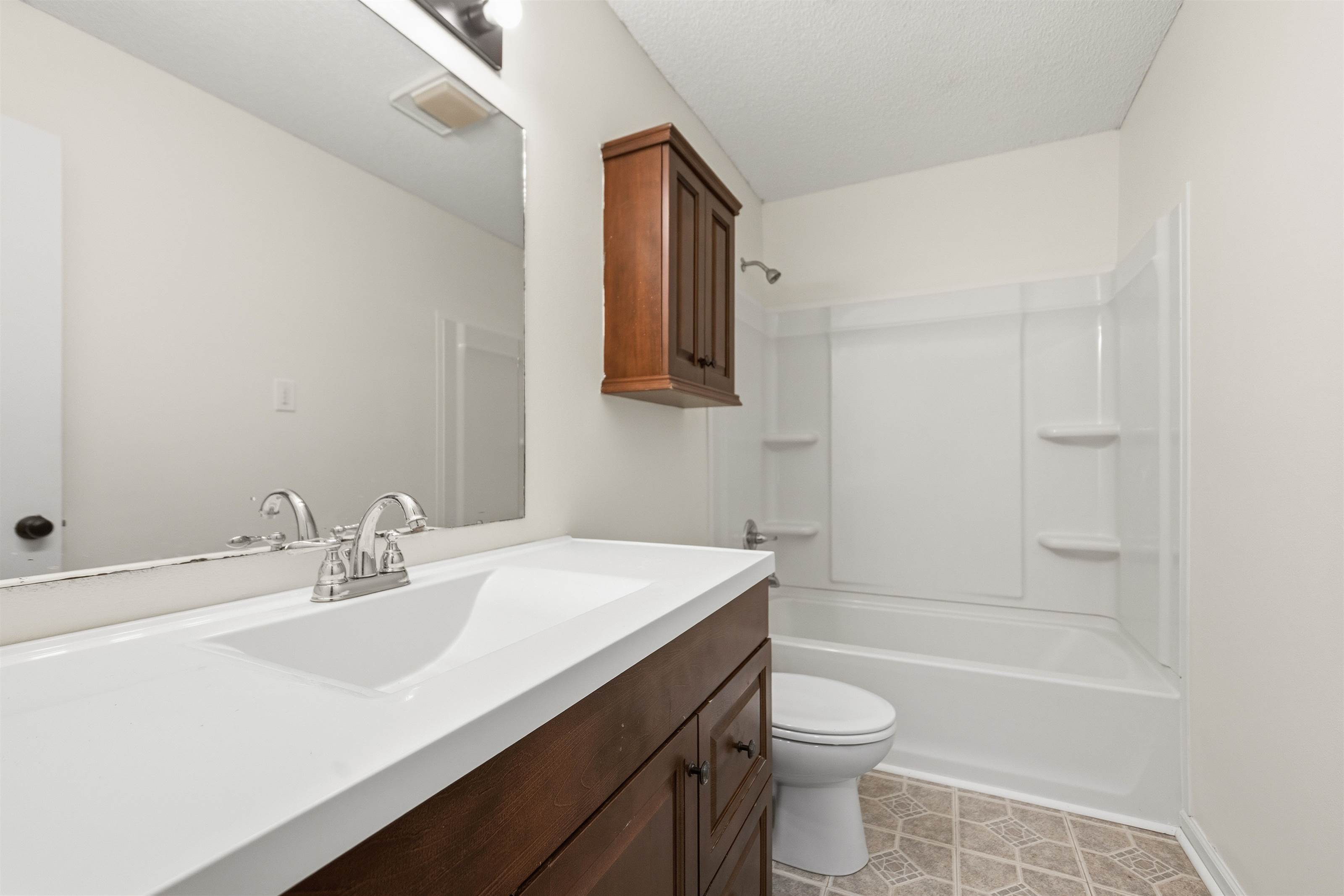 105 Steiner Rd., Lafayette, LA 70508