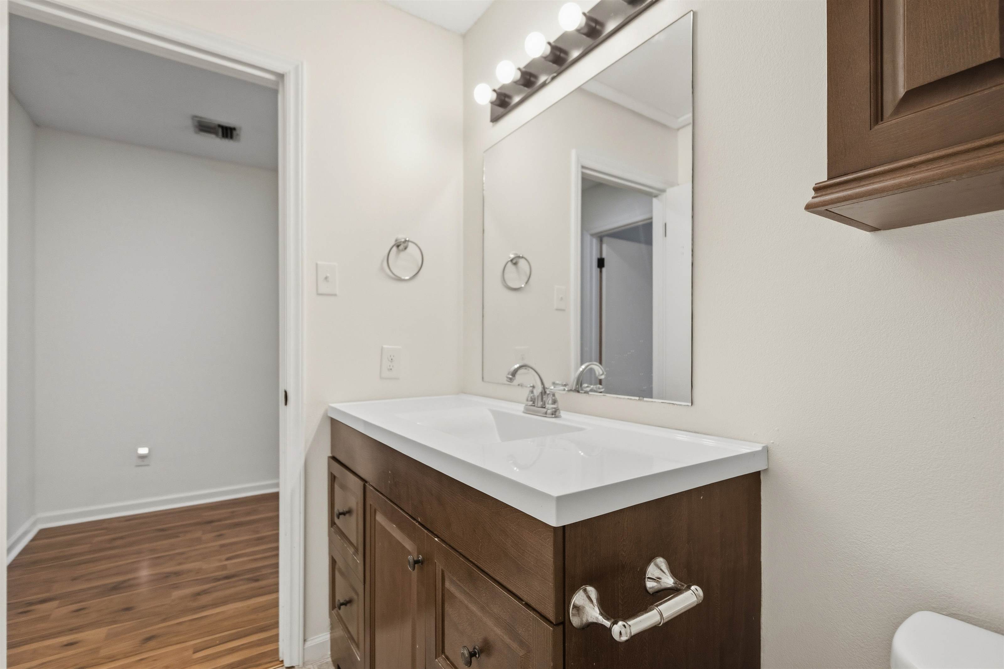 105 Steiner Rd., Lafayette, LA 70508
