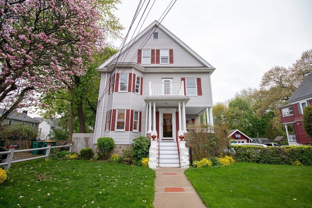 108 Winslow Ave, Norwood, MA 02062