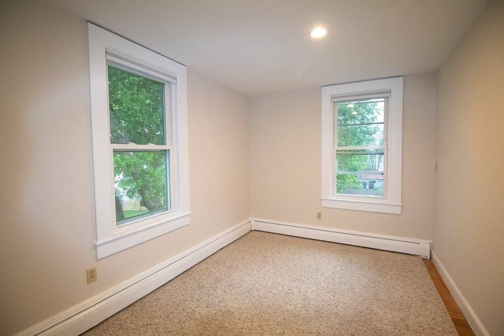 108 Winslow Ave, Norwood, MA 02062