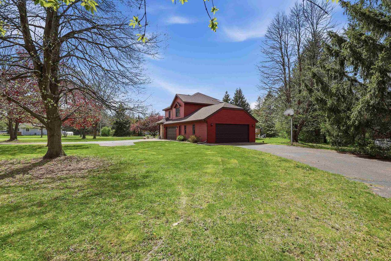 7368 Zurawski Lane, Custer, WI 54423