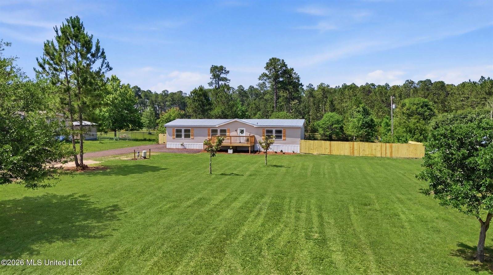 11604 Fox Ridge Drive, Vancleave, MS 39565