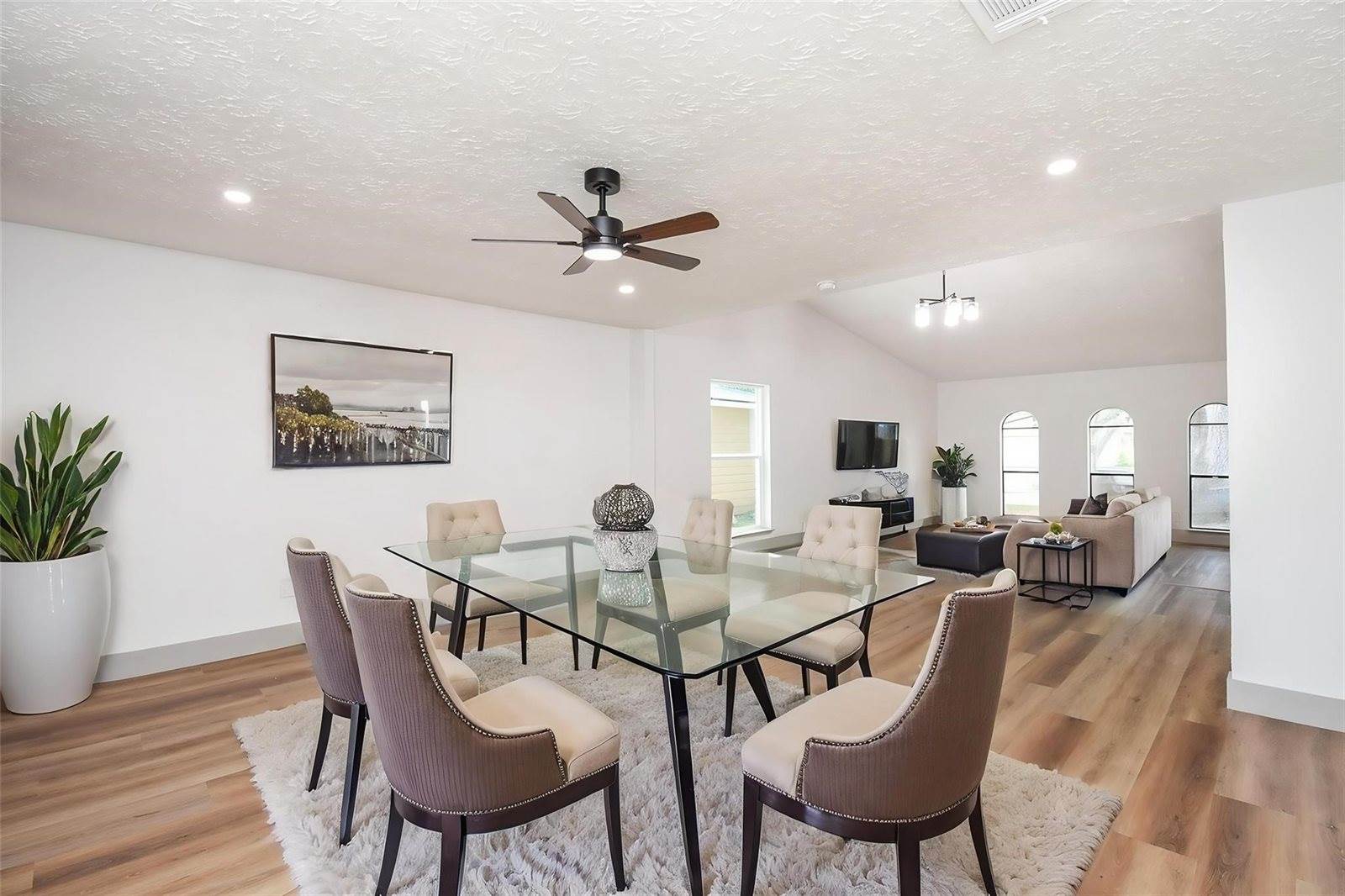 2110 Quail Valley East Drive, Missouri City, TX 77459