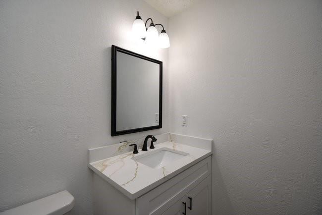 2110 Quail Valley East Drive, Missouri City, TX 77459