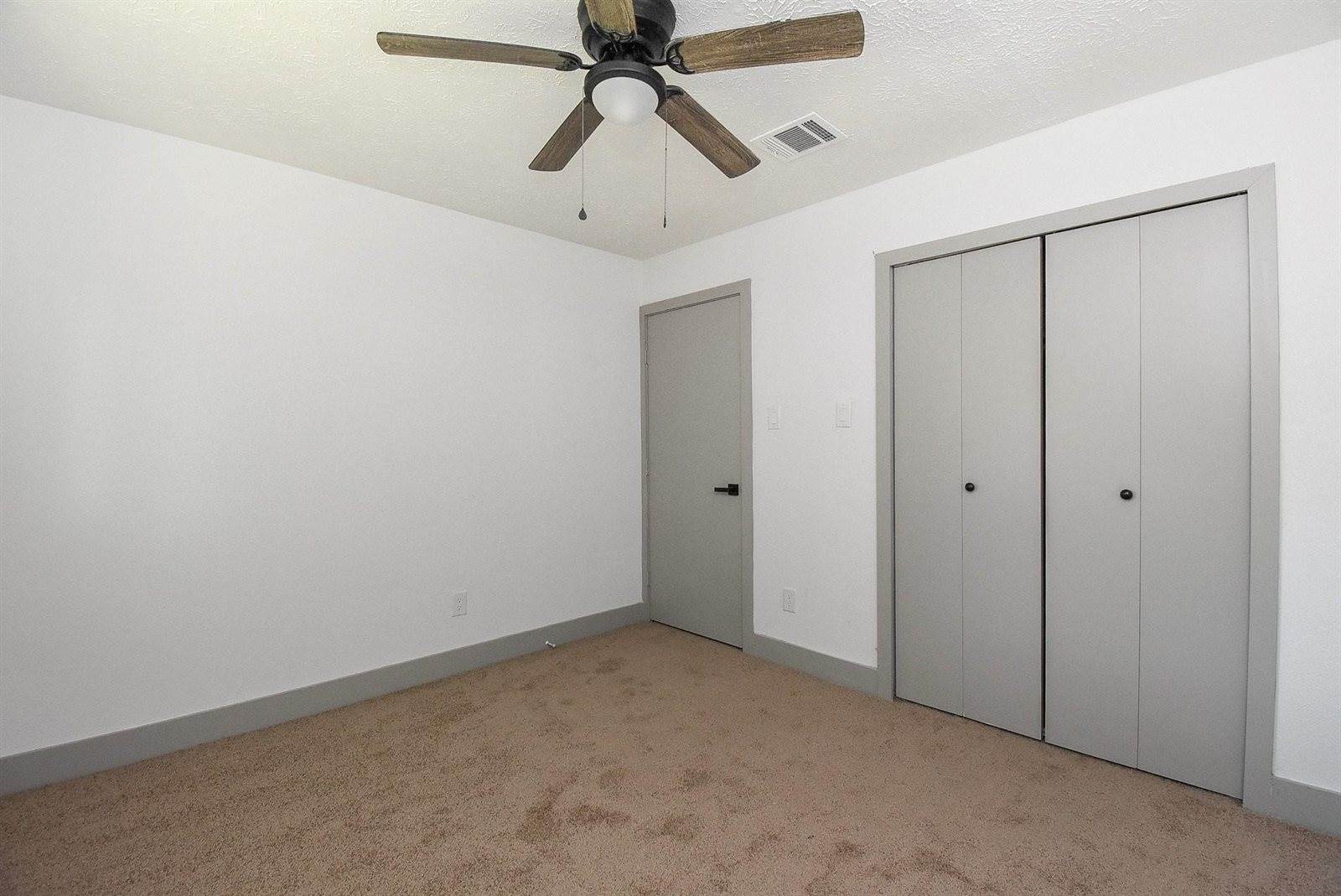 2110 Quail Valley East Drive, Missouri City, TX 77459