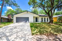 2110 Quail Valley East Drive, Missouri City, TX 77459