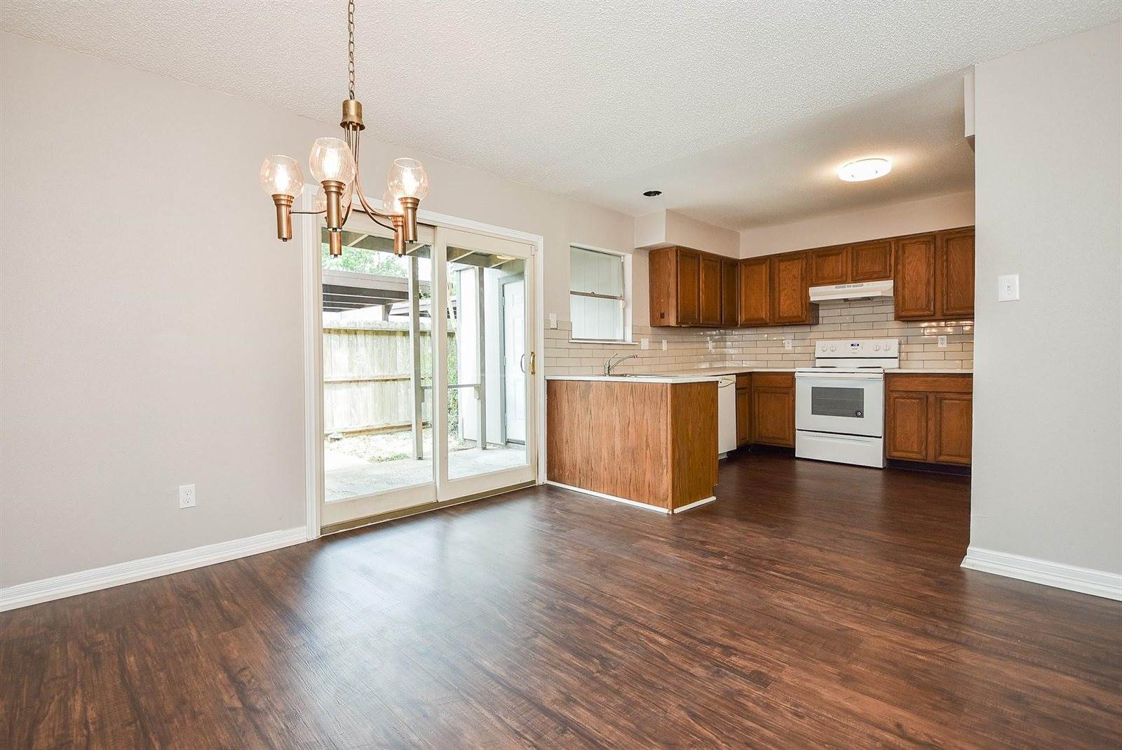 5809 Village Forest Court, Houston, TX 77092