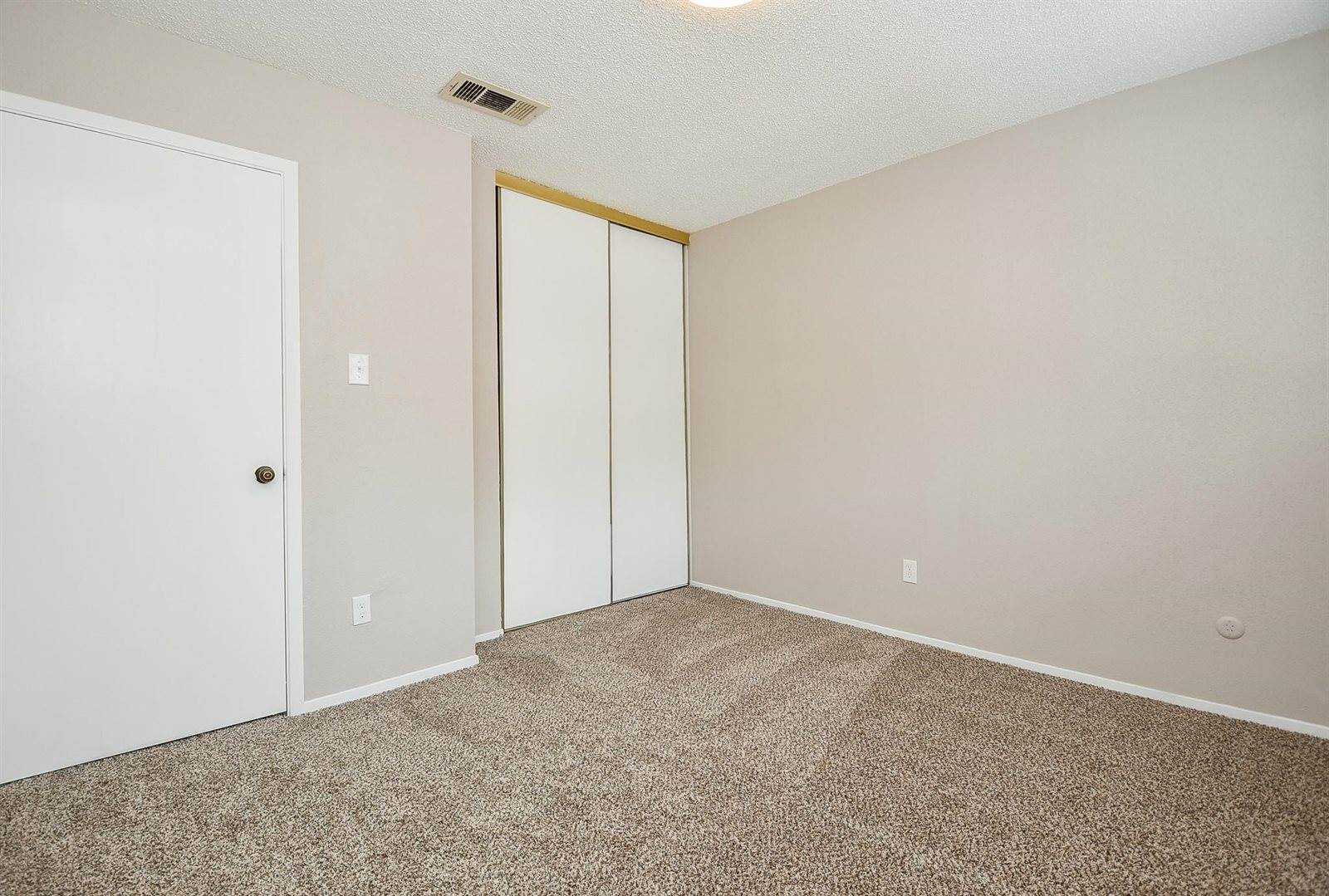 5809 Village Forest Court, Houston, TX 77092