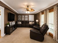130 Tall Oak Trail, Pineville, KY 40977