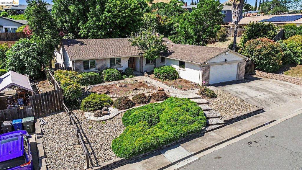 325 Hillsdale Dr, Pittsburg, CA 94565